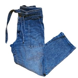 Abercrombie & Fitch Ultra High Rise Straight Jeans